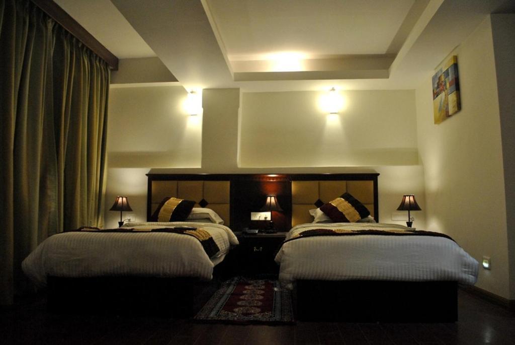 Hotel Mohit Darjeeling  Esterno foto